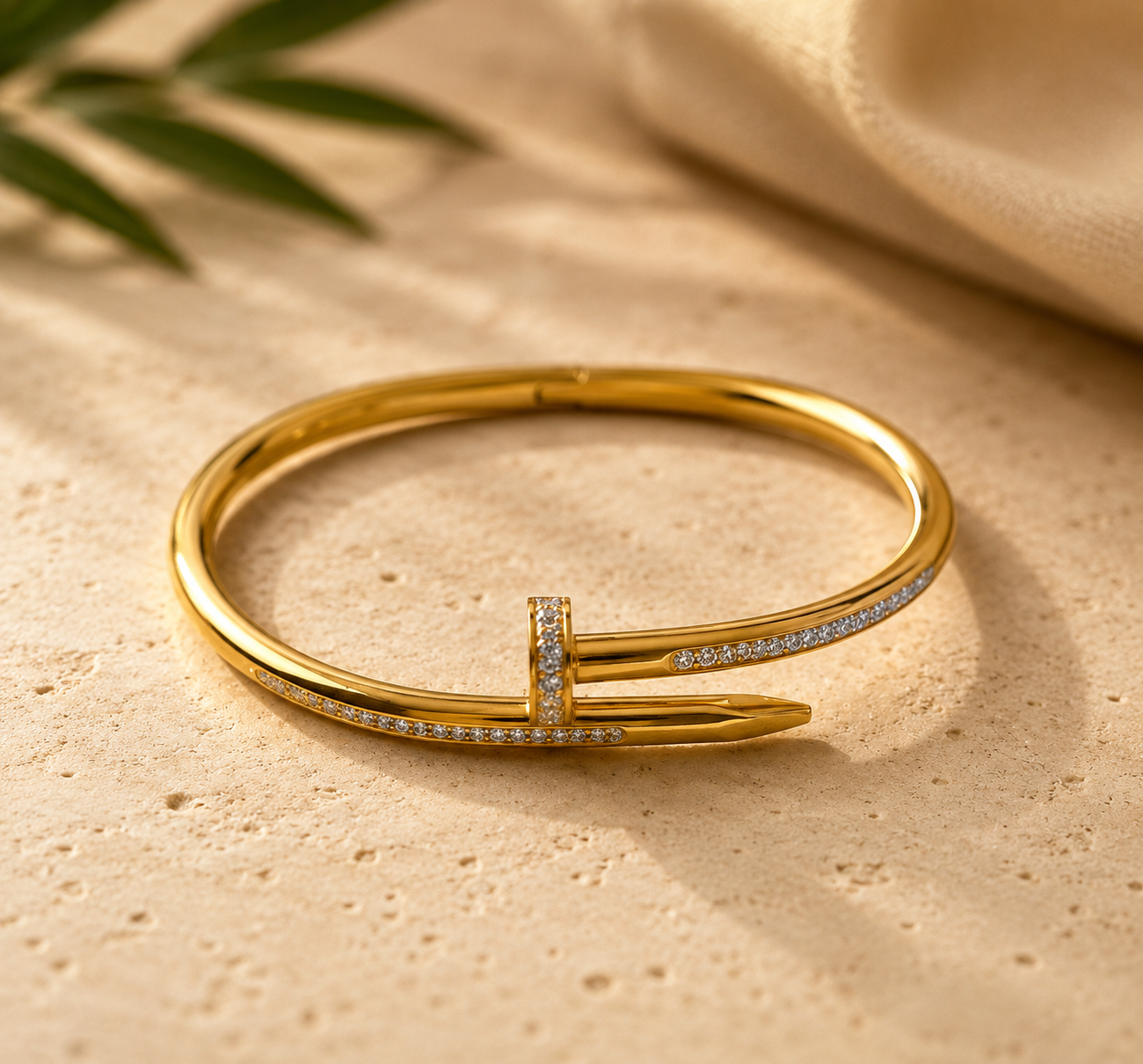 Golden Clasp Bracelet